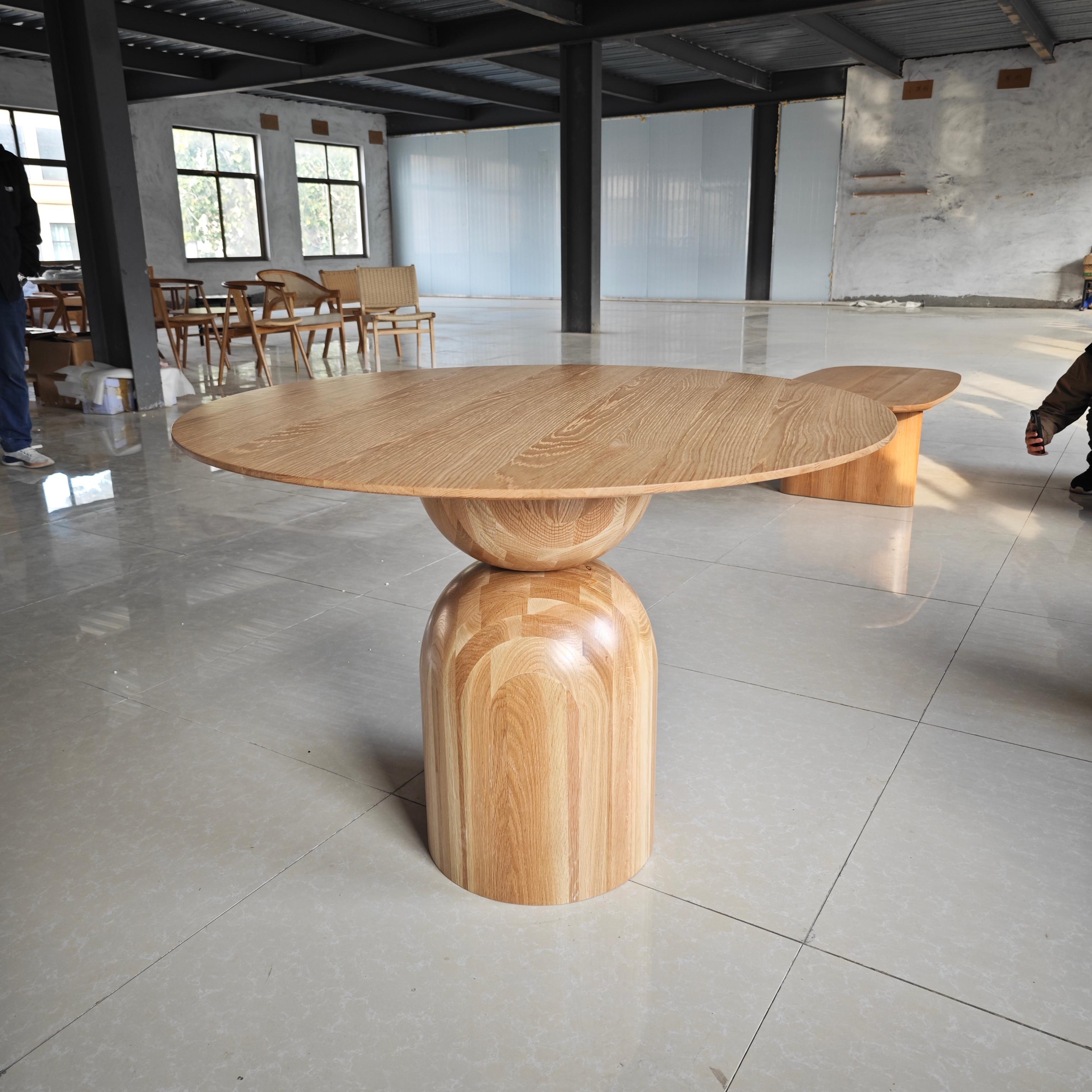 Revolucione sua experiência gastronômica: Descubra a magia de nossa elegante mesa de jantar redonda!